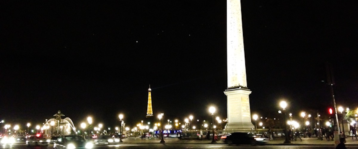Paris de nuit en Honda Goldwing