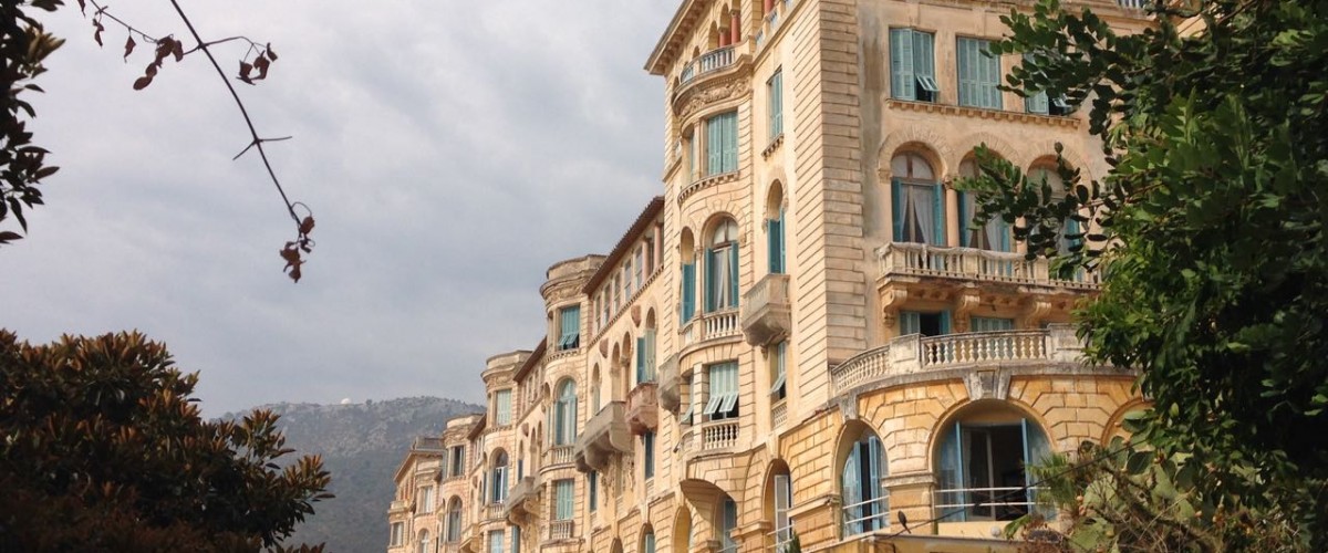Beausoleil, la  journée, repas itinérant, villa Juturne, le Riviera Palace, ville frontalière Monaco