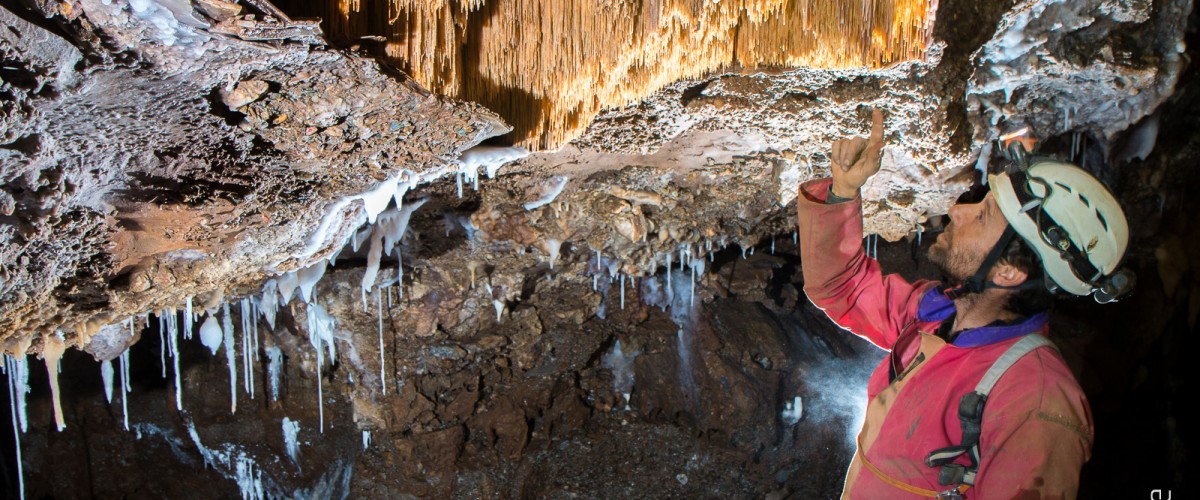 Spéléologie dans La Grotte de Vicdessos