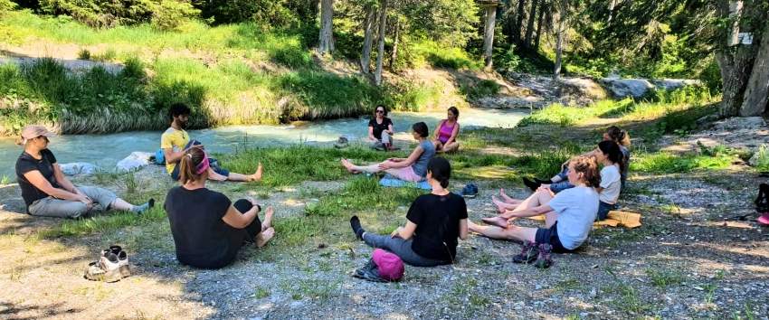 Yoga et méditation en montagne